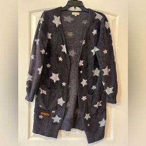 Size large- Simply Southern Cardigan Sweater with Stars -Gray Fuzzy Open Front